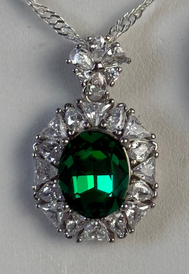 Donna Gemstone Pendant