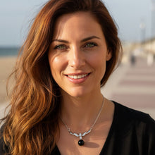Klarity Necklace