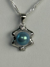 Rynlee Pendant