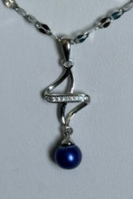 Twilight Twist Pendant ~ The Ready-To-Wear