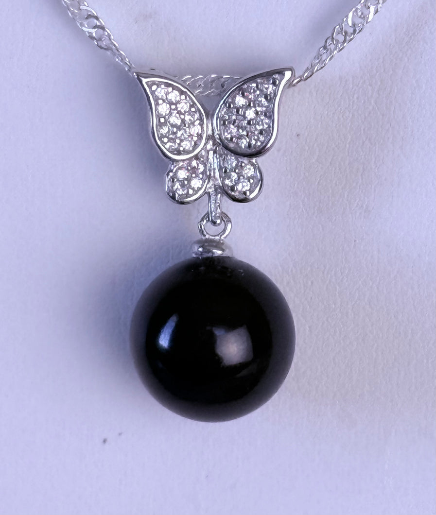 Padma Pendant
