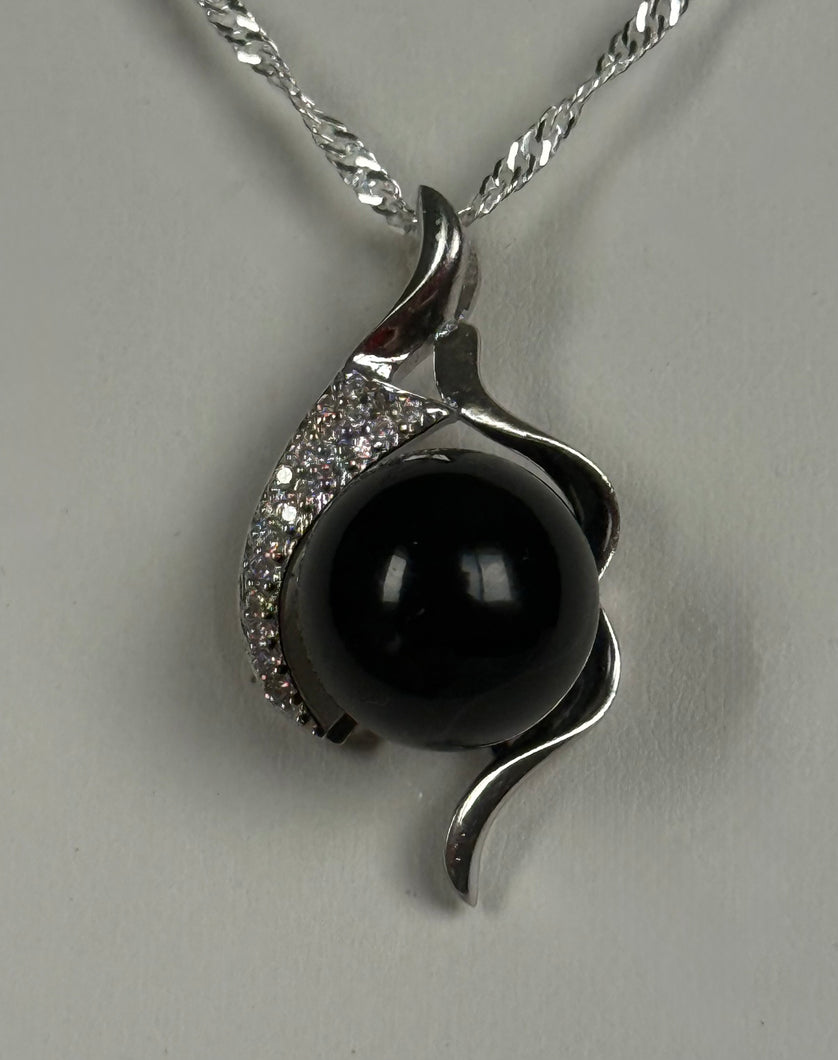 Elsie Pendant