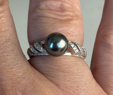 Leocadia Ring