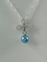 Luna Pendant