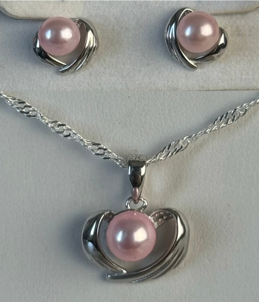 Gracelyn Pendant & Earring Set